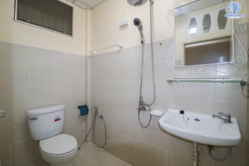 *****ทาวน์เฮ้าส์มือสองย่านนนทบุรี ม.พระปิ่น3 กาญจนาภิเษก บ้านพร้อมอยู่ ทำเลดี บนเนื้อที่ 24 ตร.ว. ฟังก์ชัน 2 ห้องนอน 2 ห้องน้ำ 2 ที่จอดรถ แถมฟรี! เครื่องปรับอากาศ 1 เครื่อง เชื่อมต่อถนนกาญจนาภิเษก และถนนรัตนาธิเบศร์ ใกล้เซ็นทรัลเวสต์เกต และรถไฟฟ้าสายสีม่วง "สถานีตลาดบางใหญ่"